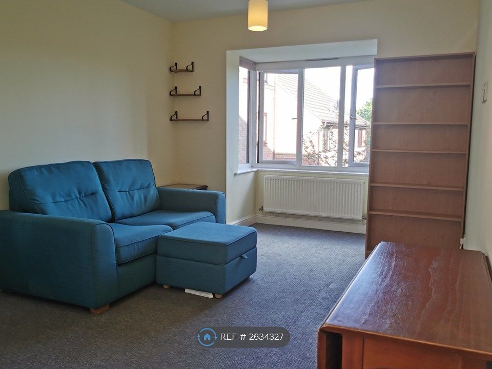 Property photo 2 of 9