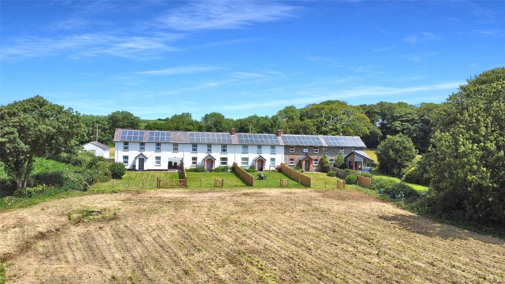 Property photo 1 of 25 Picture No. 22