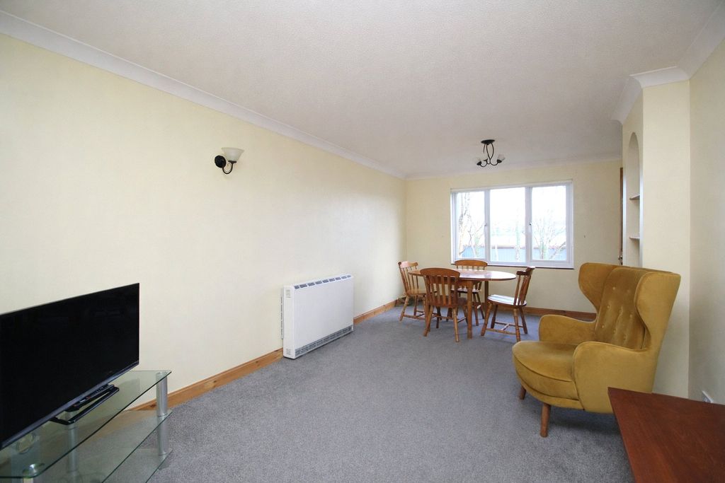 Property photo 2 of 7 Picture No. 07