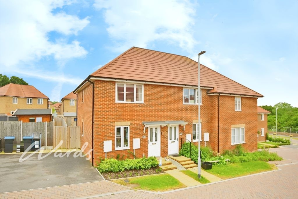 Property photo 1 of 8 0128dc1B-Gg1 (1)