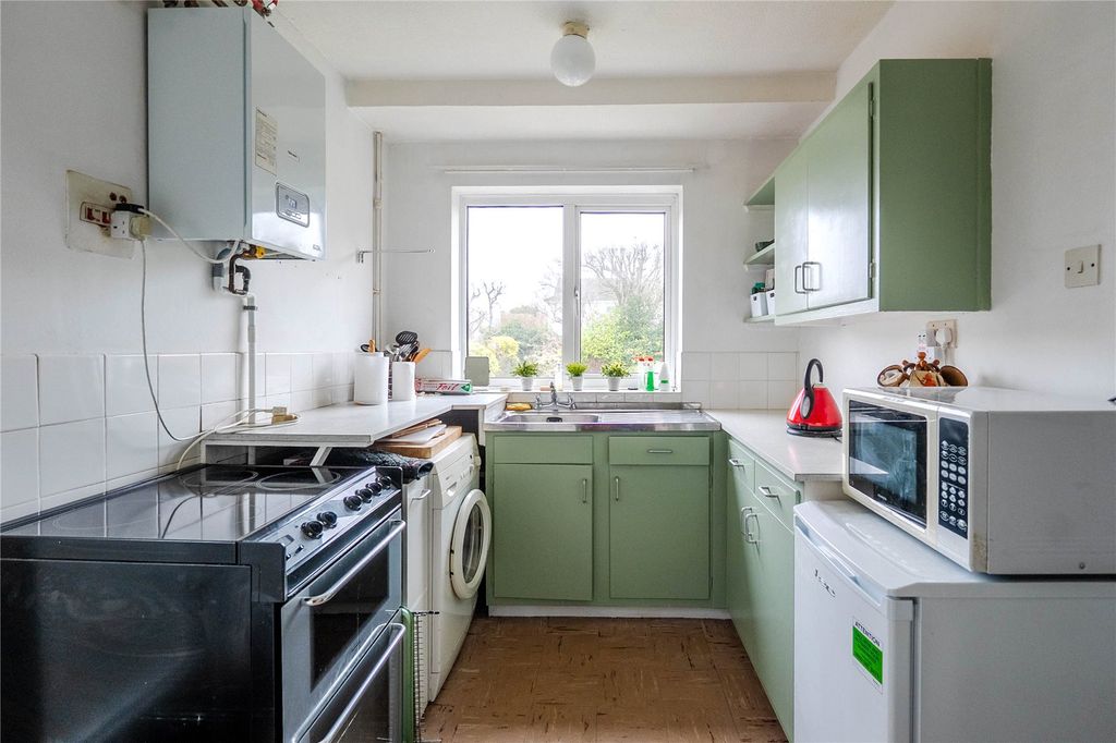 Property photo 3 of 12 Picture No. 06