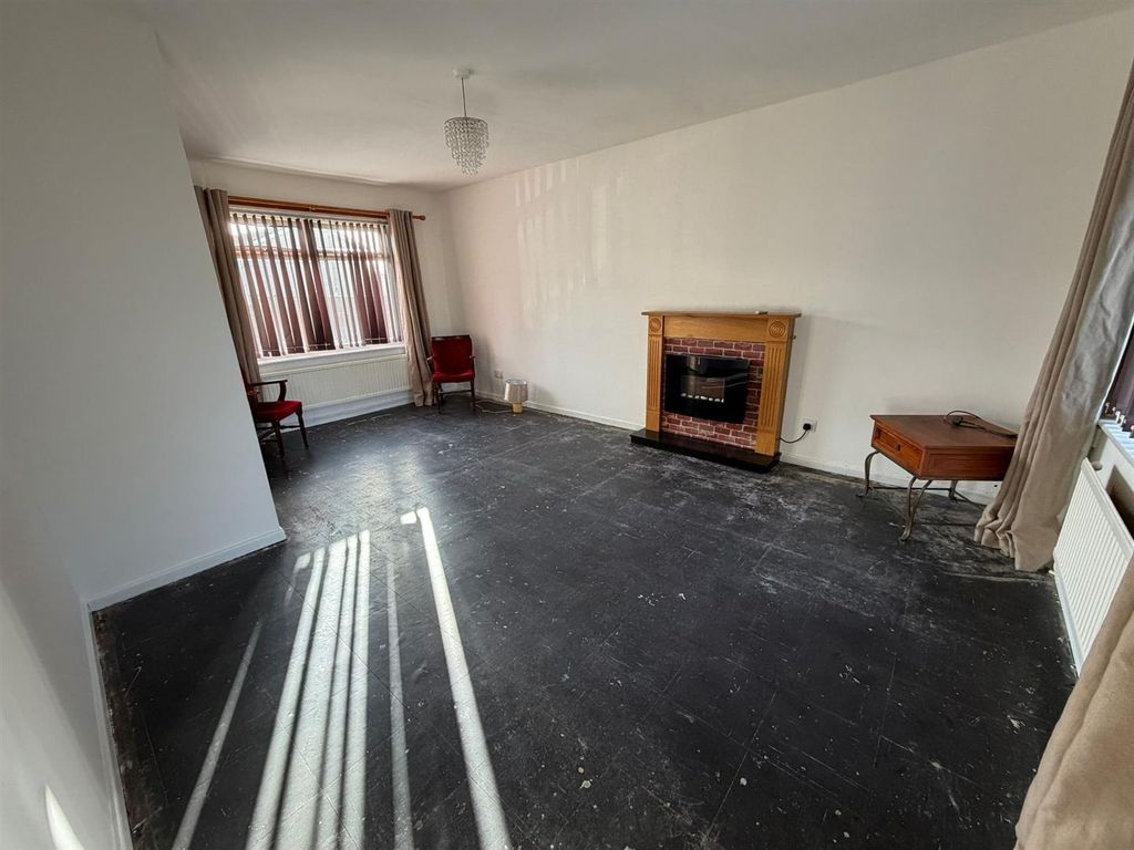 Property photo 3 of 16 1 Pm.Jpeg