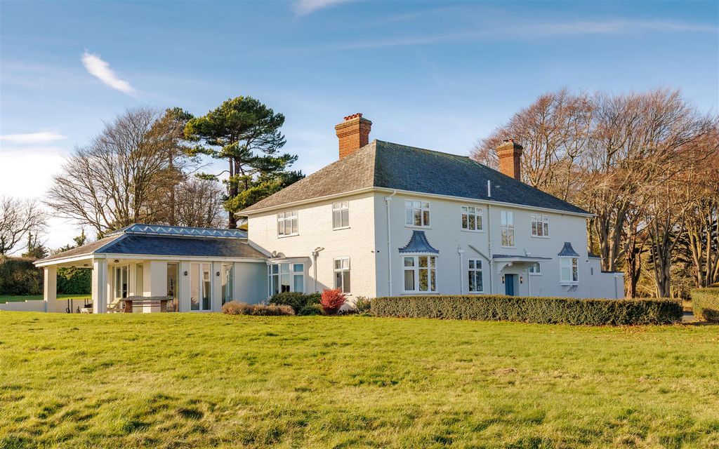 Property photo 2 of 32 16.Jpg