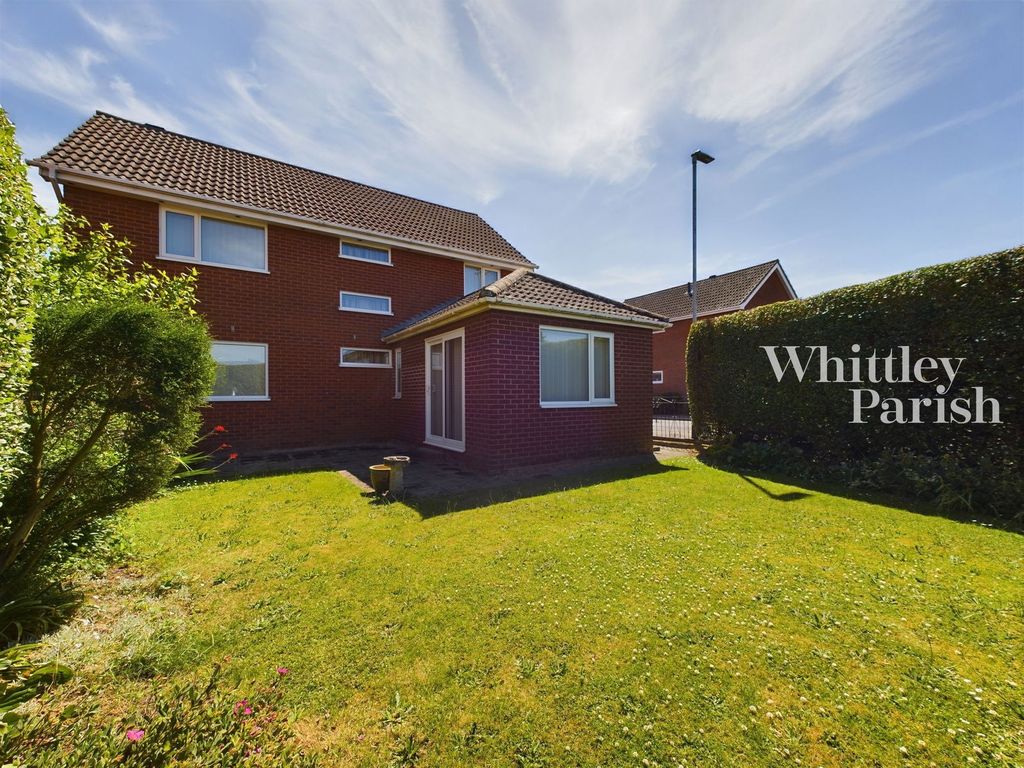 Property photo 2 of 23