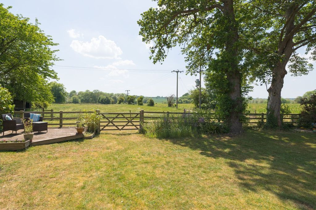 Property photo 3 of 40