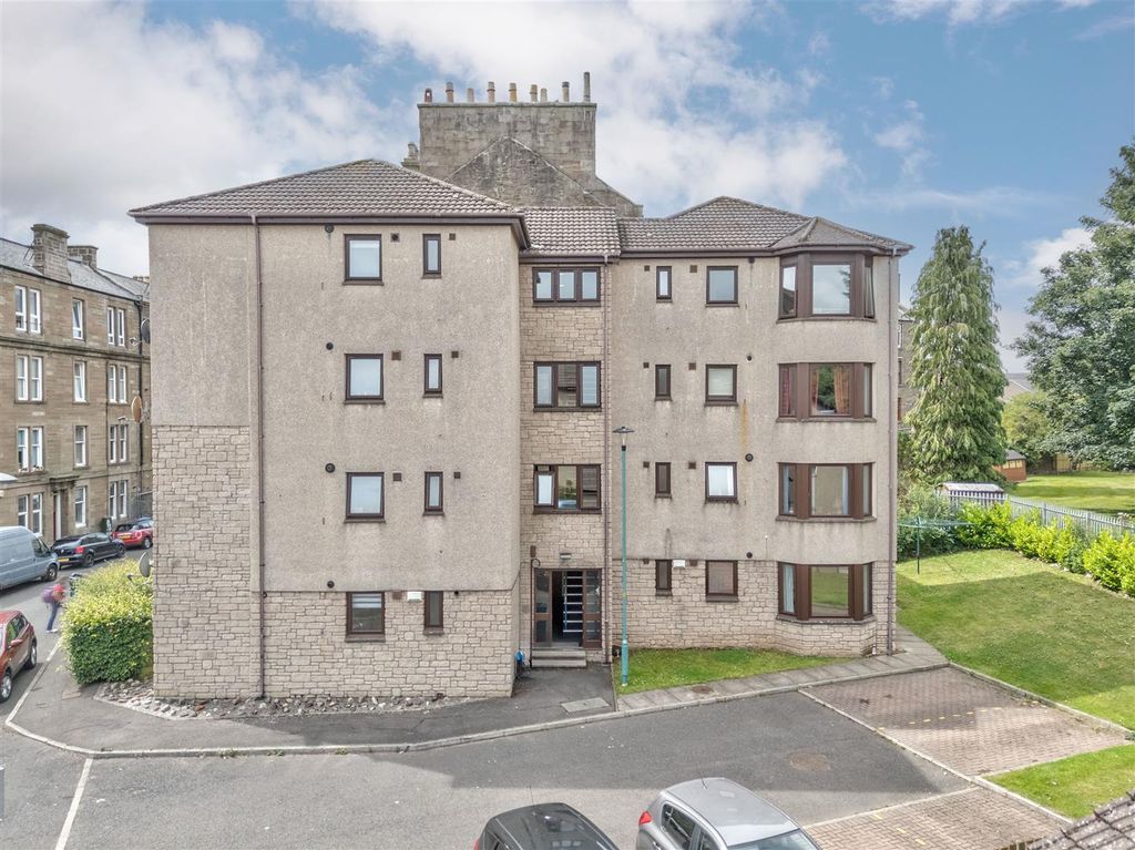 Property photo 1 of 11 8 Lytton Street Dundee-11.Jpg