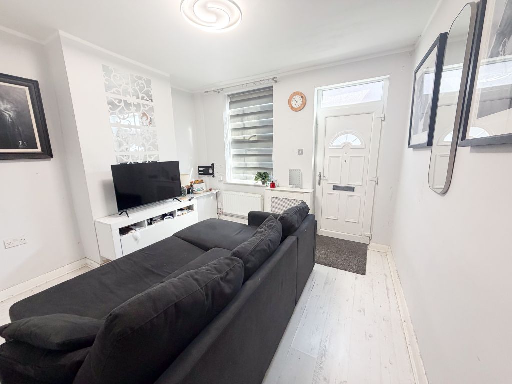 Property photo 3 of 13 Img_7501