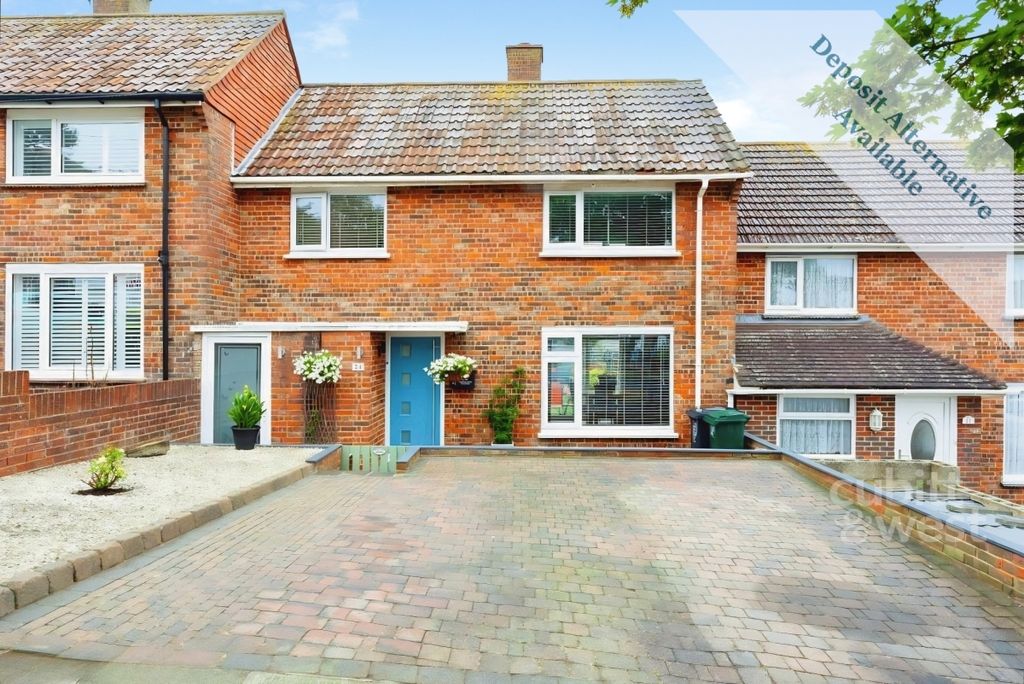 Property photo 1 of 18 External