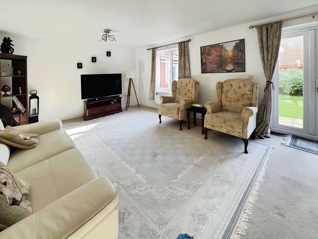 Property photo 3 of 16