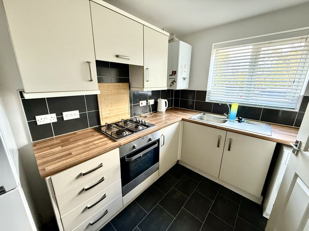 Property photo 3 of 6 Img_0515