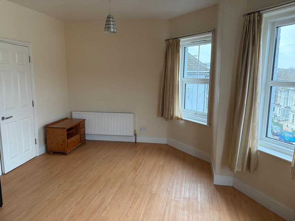 Property photo 3 of 9 Property