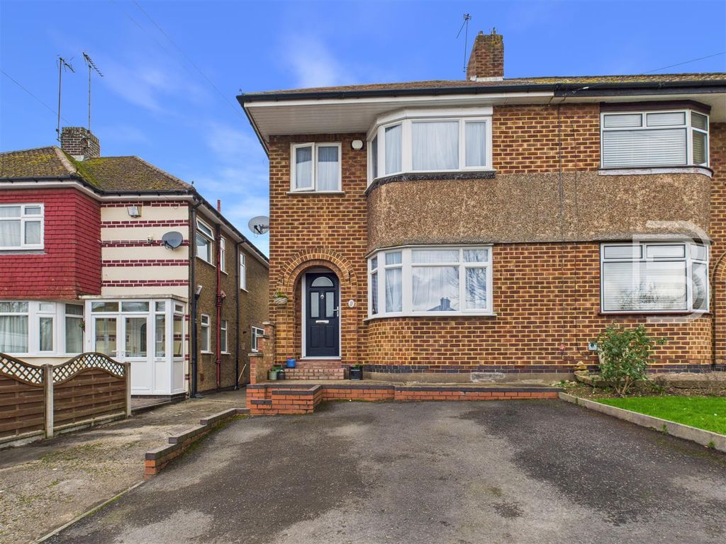 Property photo 1 of 22 Cam05587G0-Pr0112-Still003.Jpg