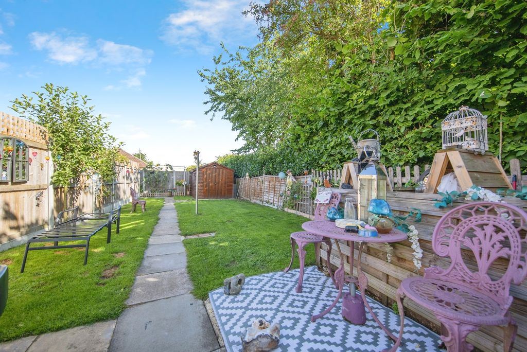 Property photo 1 of 15 Photo