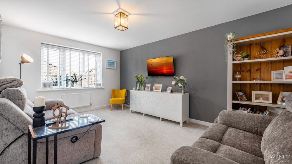Property photo 2 of 30 5392532