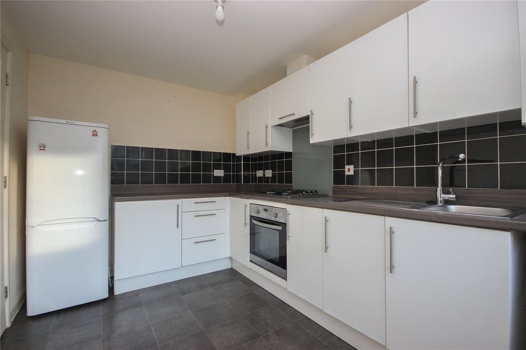 Property photo 2 of 16 Picture No. 19