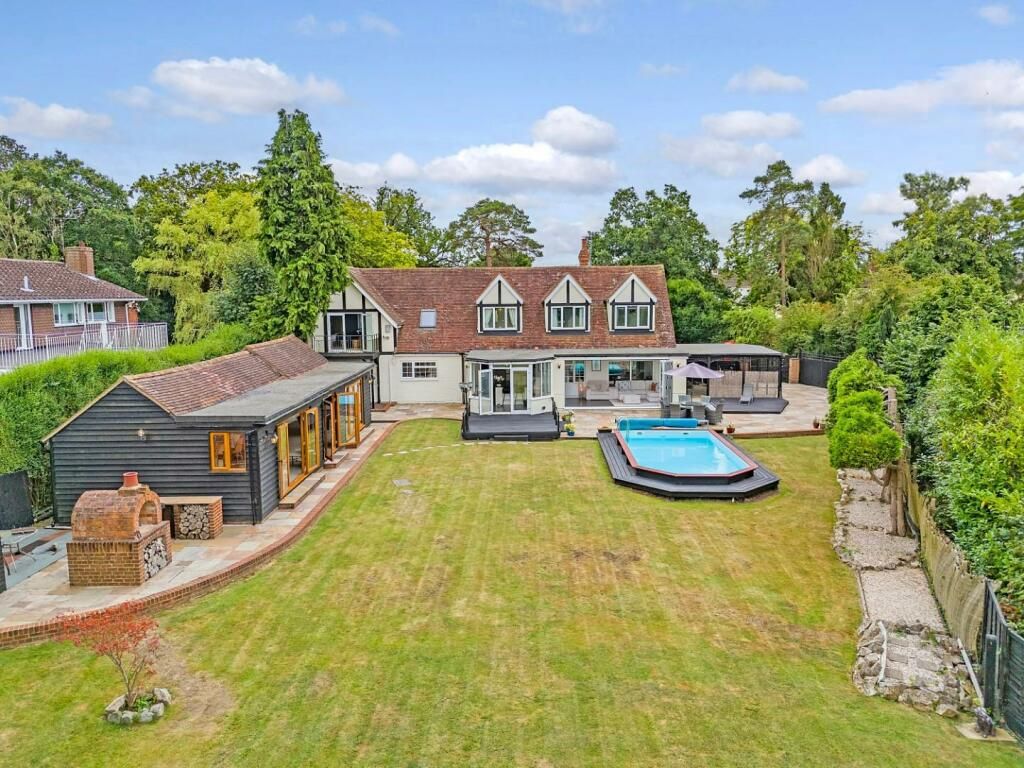 Property photo 3 of 44 174029_33295103_Img_37_0000.Png