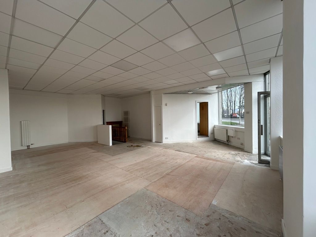 Property photo 2 of 4 Photo 5