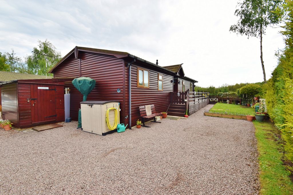 Property photo 1 of 15 Front