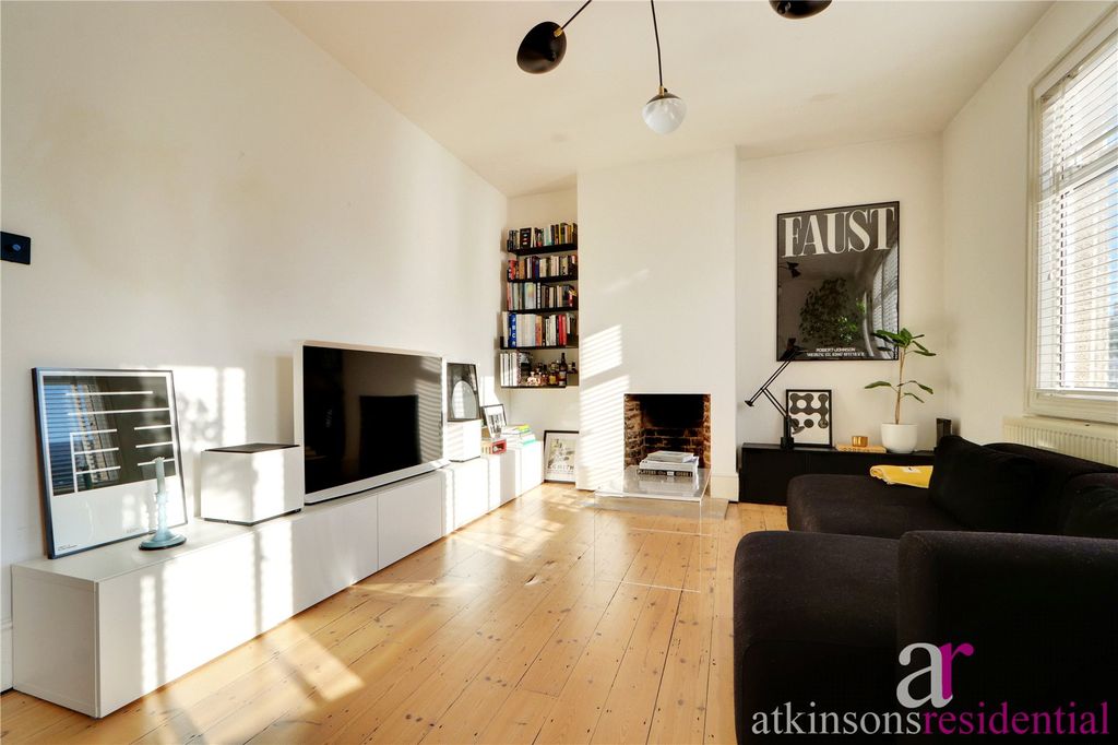 Property photo 2 of 23 Picture No. 06