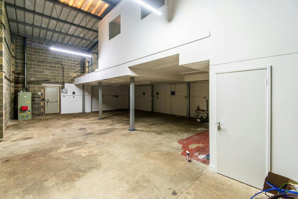 Property photo 3 of 7 7.Jpg