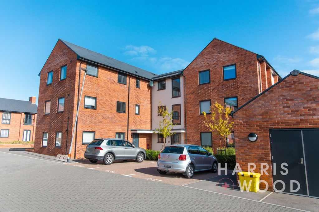 Property photo 1 of 21 4556400