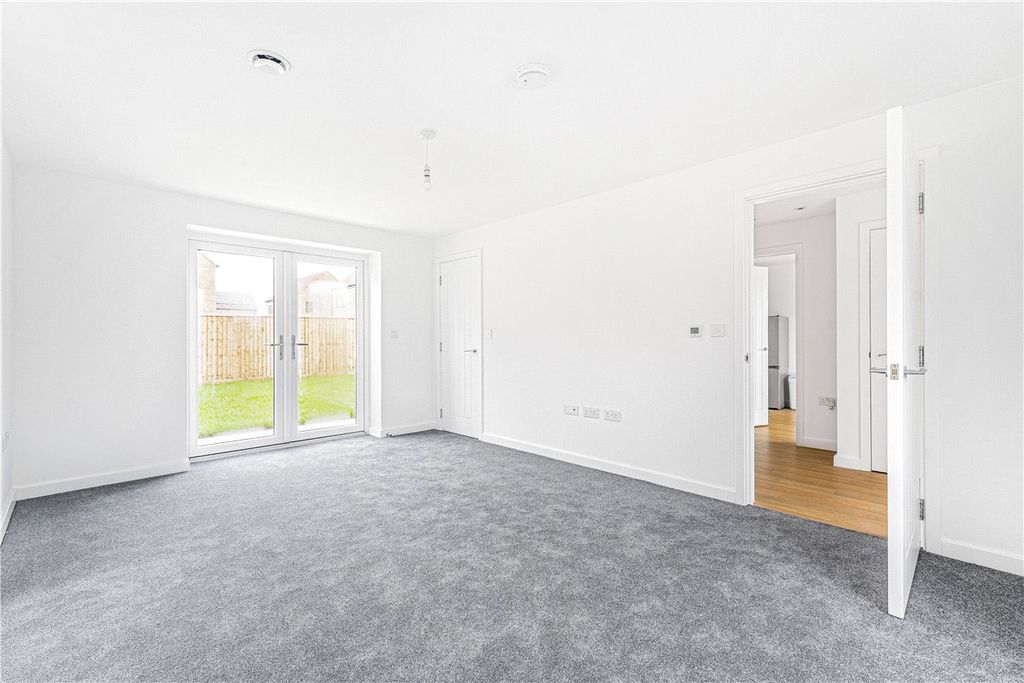 Property photo 3 of 26 Picture No. 04