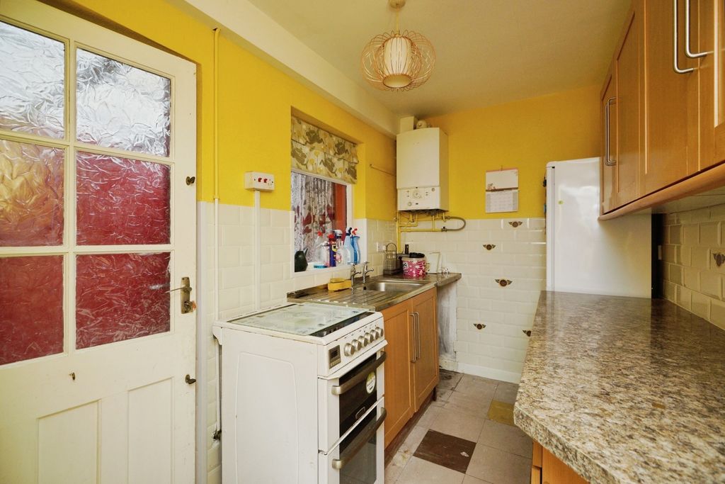 Property photo 3 of 20 Pbox-Img.Jpg