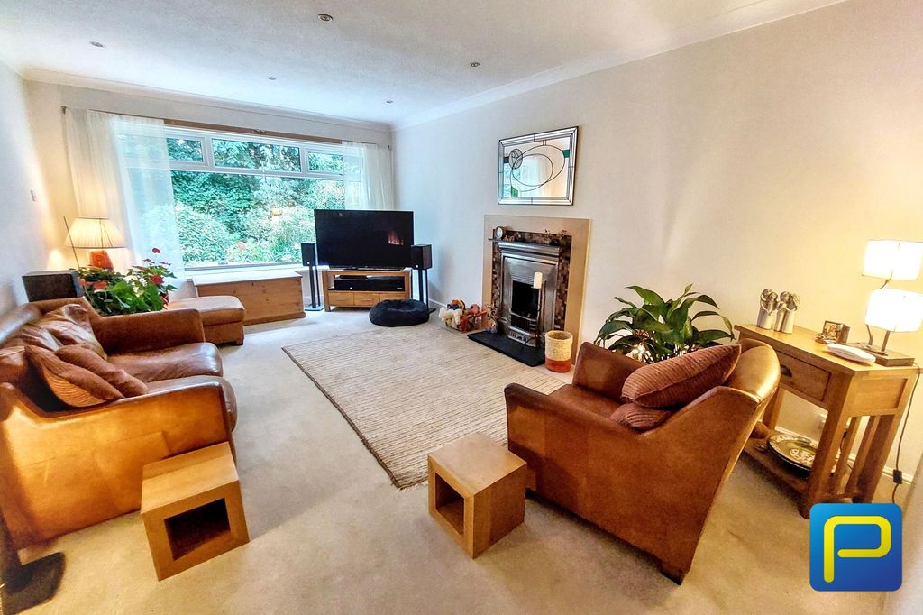 Property photo 3 of 29