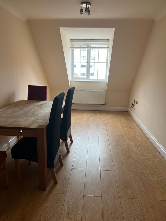 Property photo 2 of 5