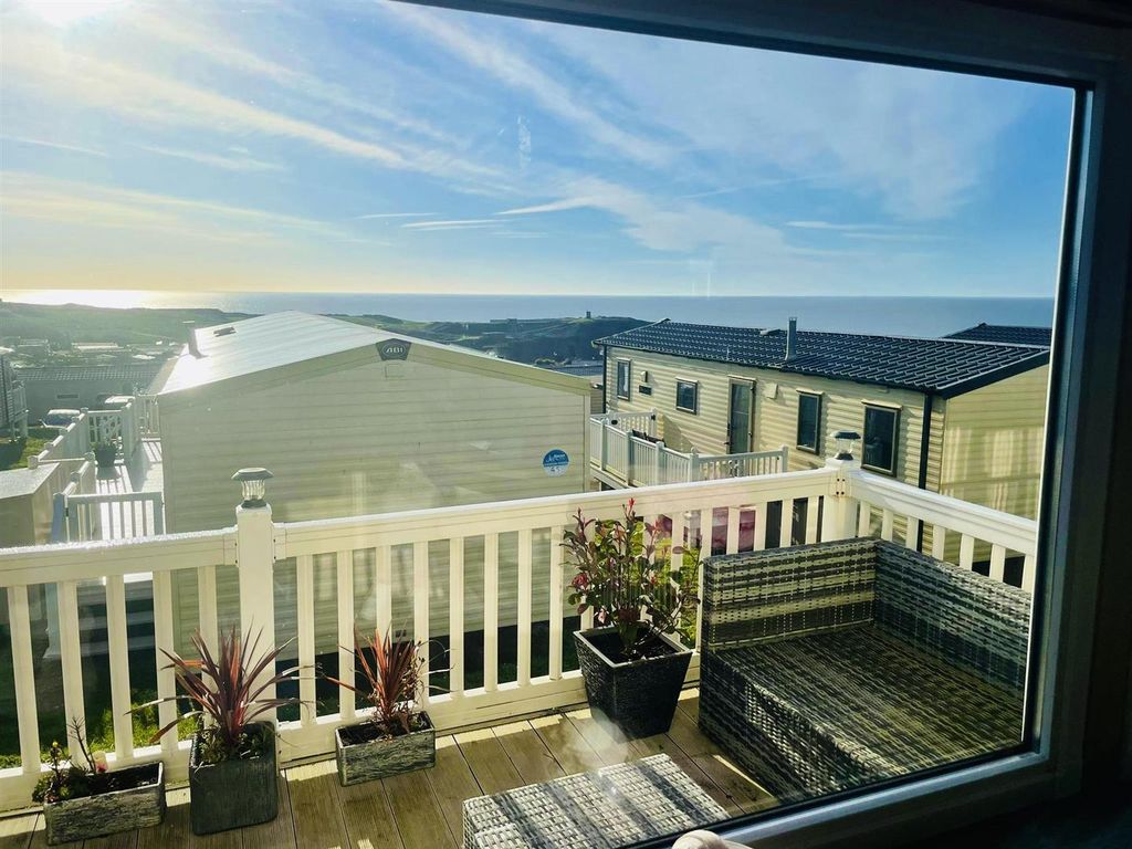 Property photo 2 of 21 35Dam20.Jpg