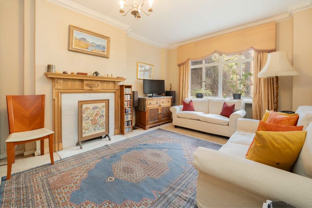 Property photo 3 of 7