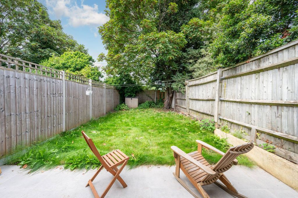 Property photo 3 of 8