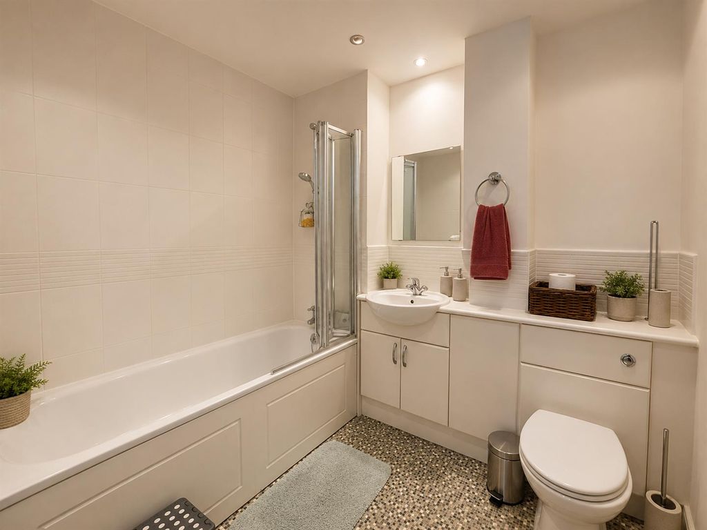 Property photo 1 of 4