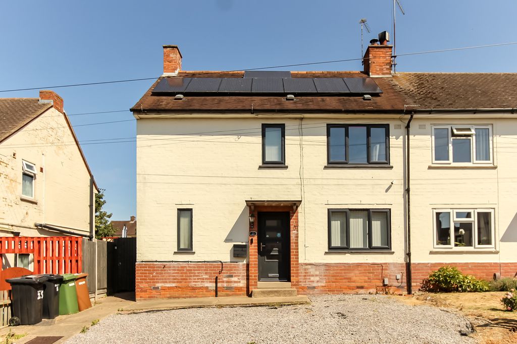 Property photo 1 of 15 Front