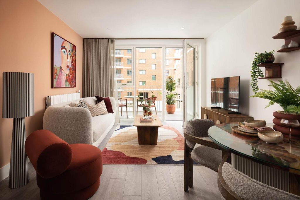 Property photo 1 of 17 Images