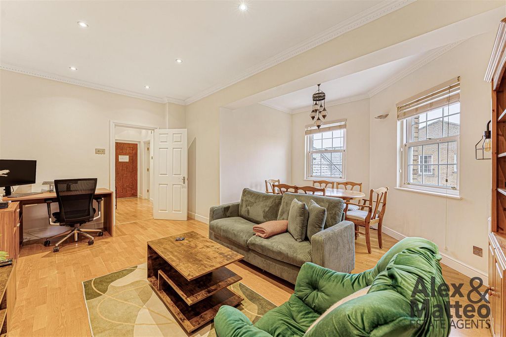 Property photo 3 of 11 Dsc04426.Jpg