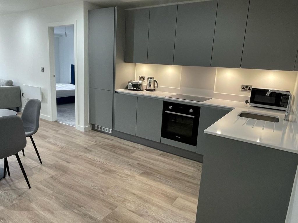 Property photo 2 of 12 Kitchen 2.Jpg