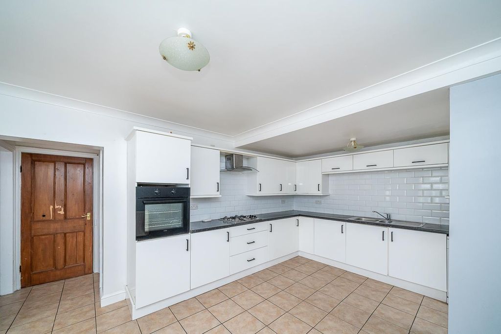 Property photo 3 of 30 Webbs-63.Jpg