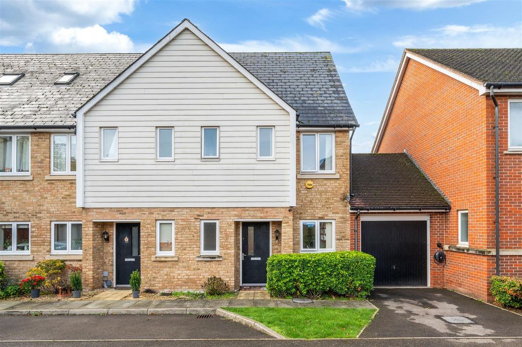 Property photo 1 of 14 Redwood Drive, (14).Jpg