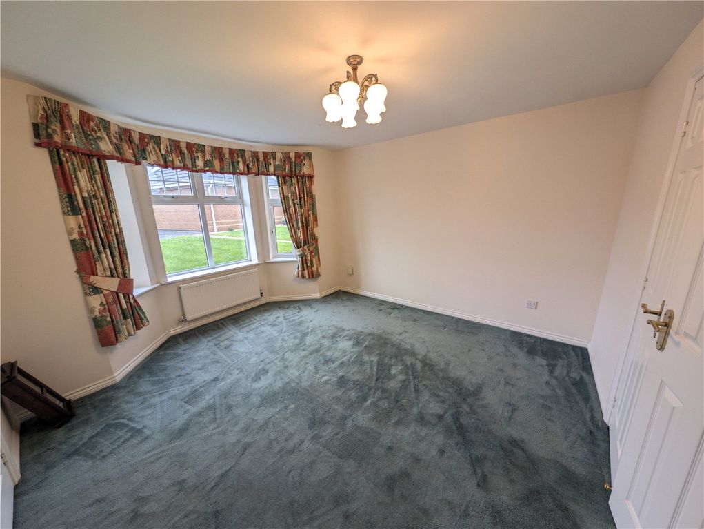 Property photo 2 of 15 Picture No. 20