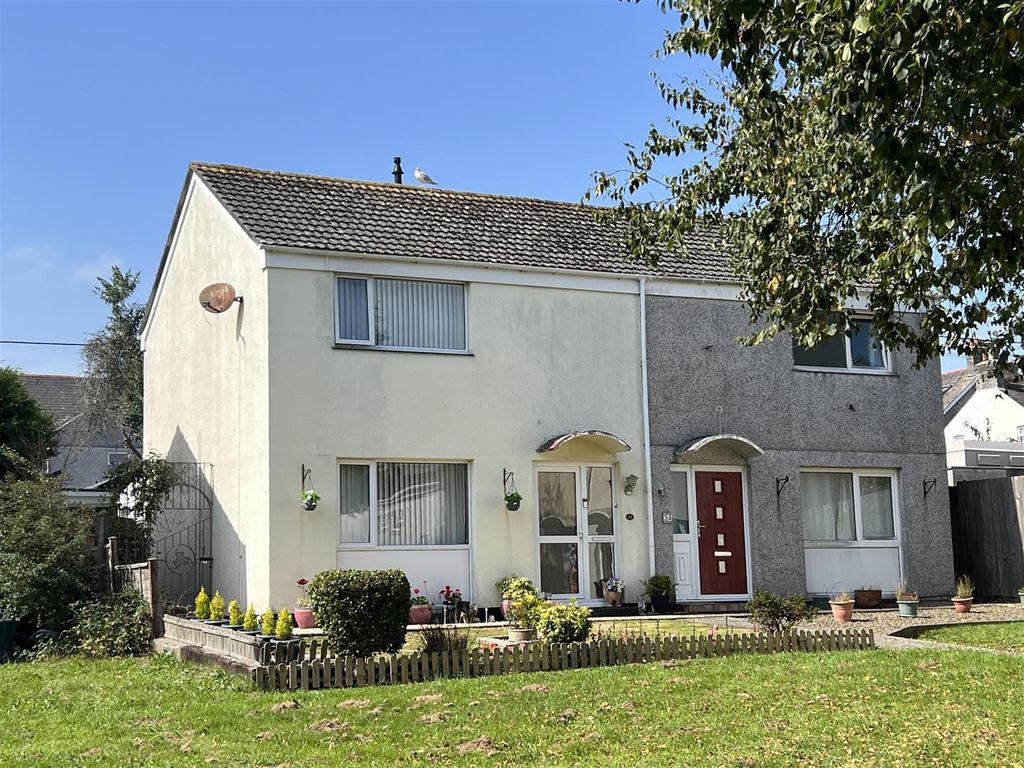 Property photo 1 of 27 Frontage