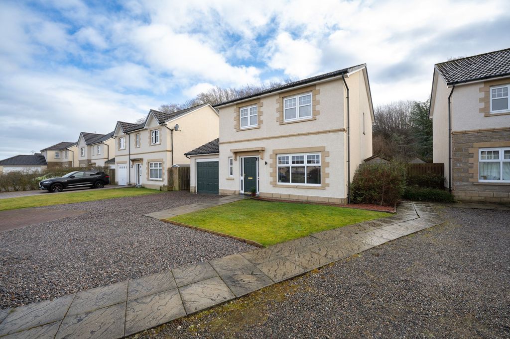 Property photo 1 of 31