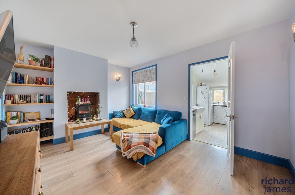 Property photo 2 of 20 E0E26B6d7d1c4E1Eab323Ff43A38A443