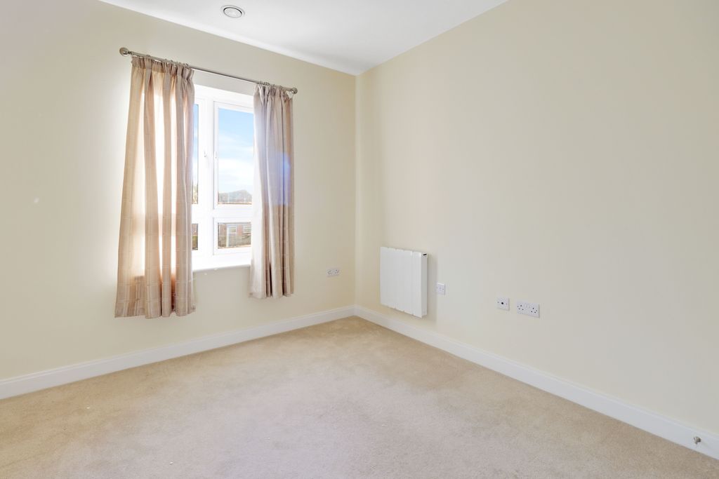 Additional image 4 of 2 bed flat to rentElloughton Road, Elloughton, Brough HU15