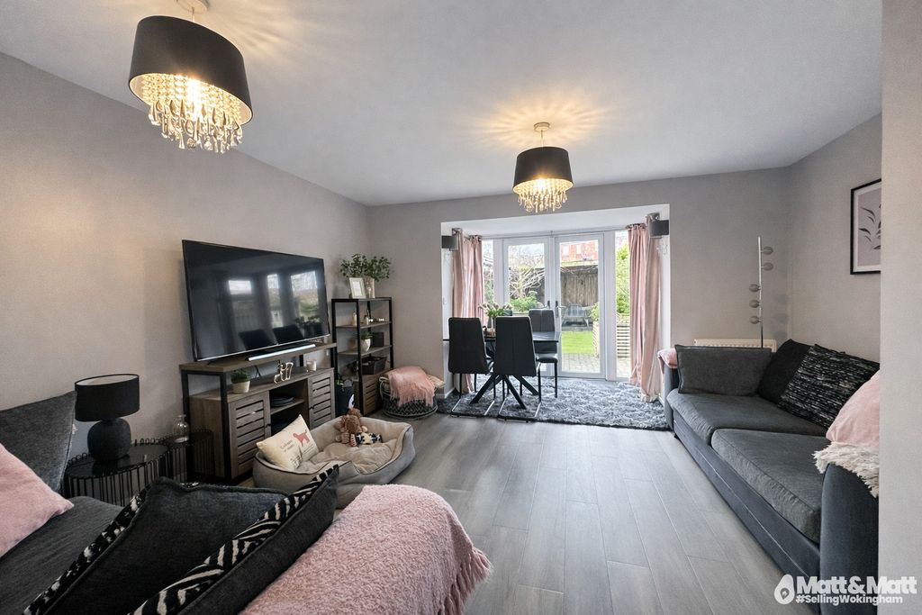 Property photo 3 of 10 3580545