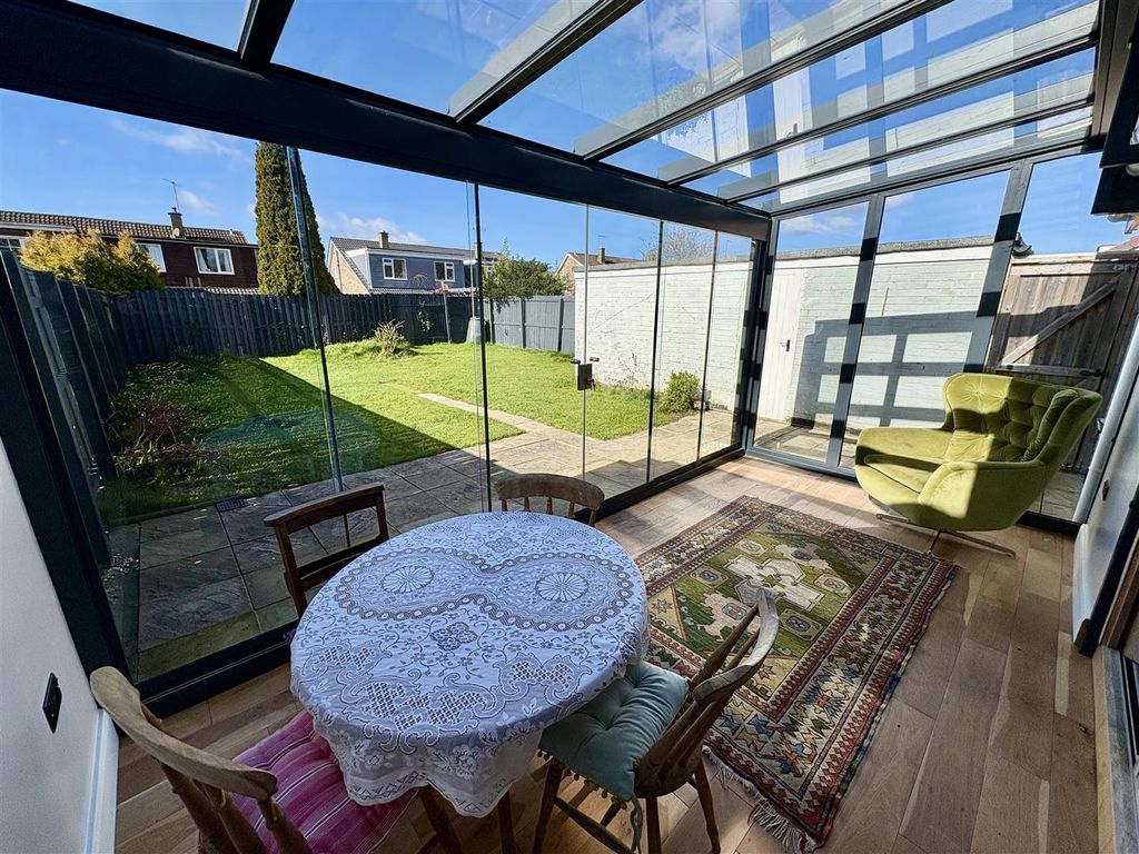 Property photo 2 of 14 Orangery