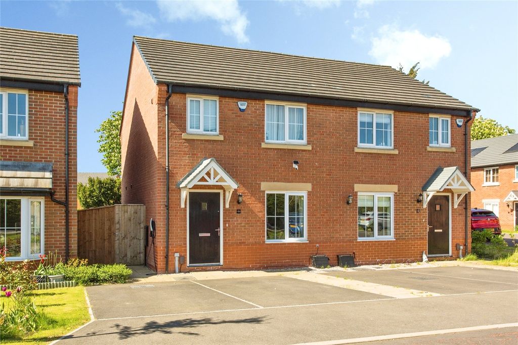 Property photo 1 of 27 Picture No. 84