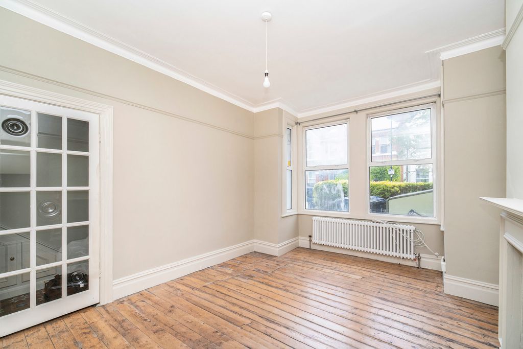 Property photo 3 of 9 Pbox-Img.Jpg