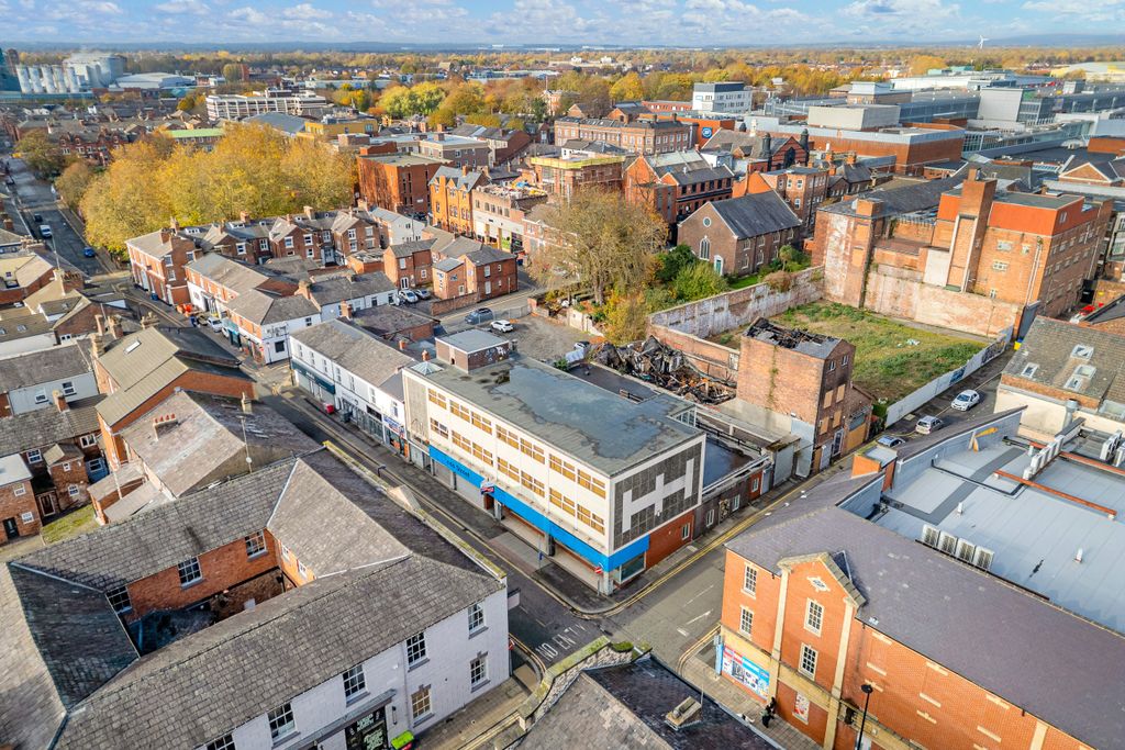 Property photo 2 of 9