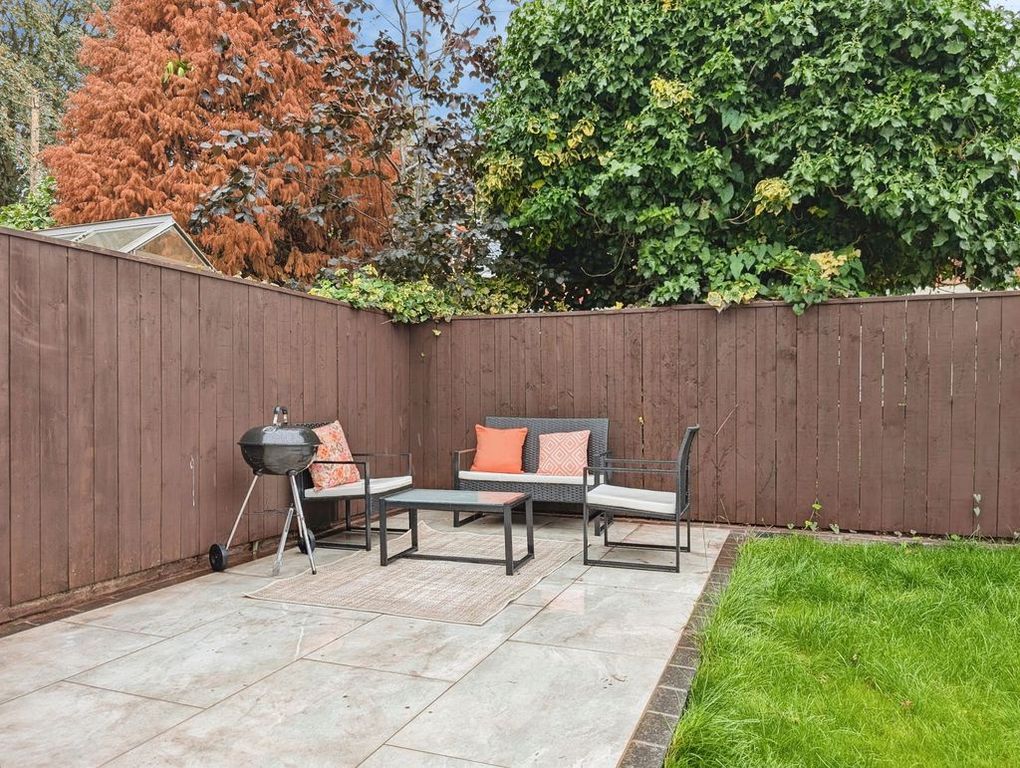 Property photo 2 of 17 Photo 7